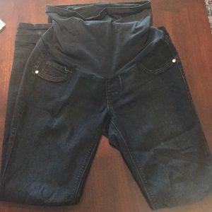 Full panel maternity skinny leg jeans